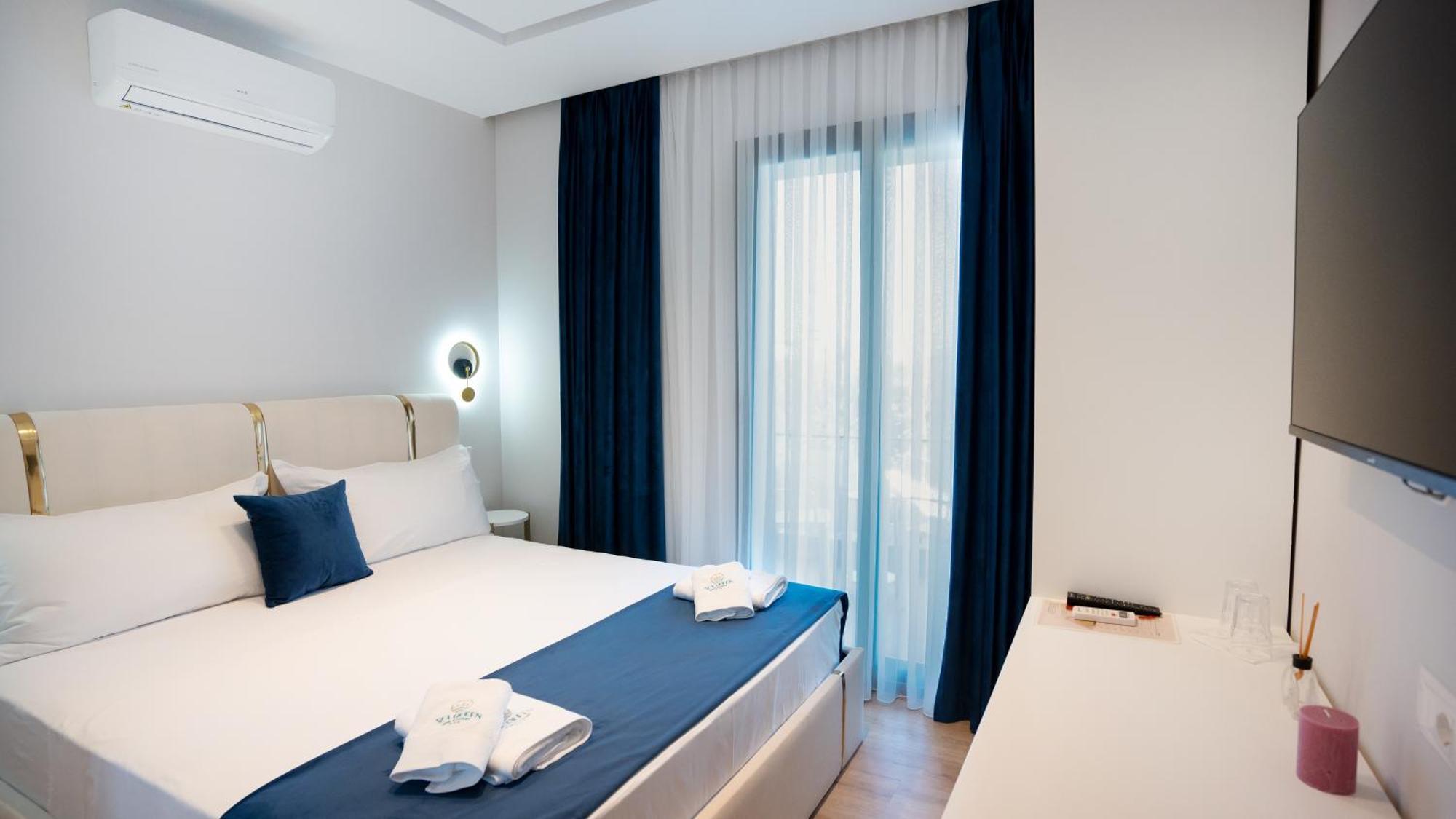 Sea Queen Luxury Hotel Radhimë エクステリア 写真