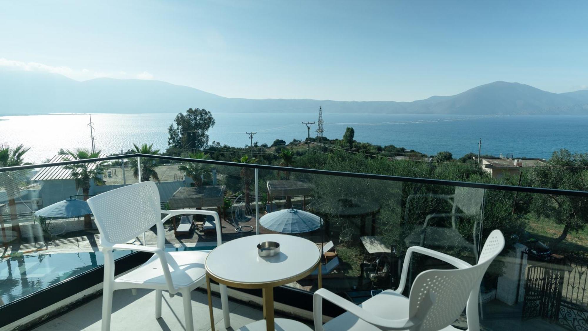 Sea Queen Luxury Hotel Radhimë エクステリア 写真
