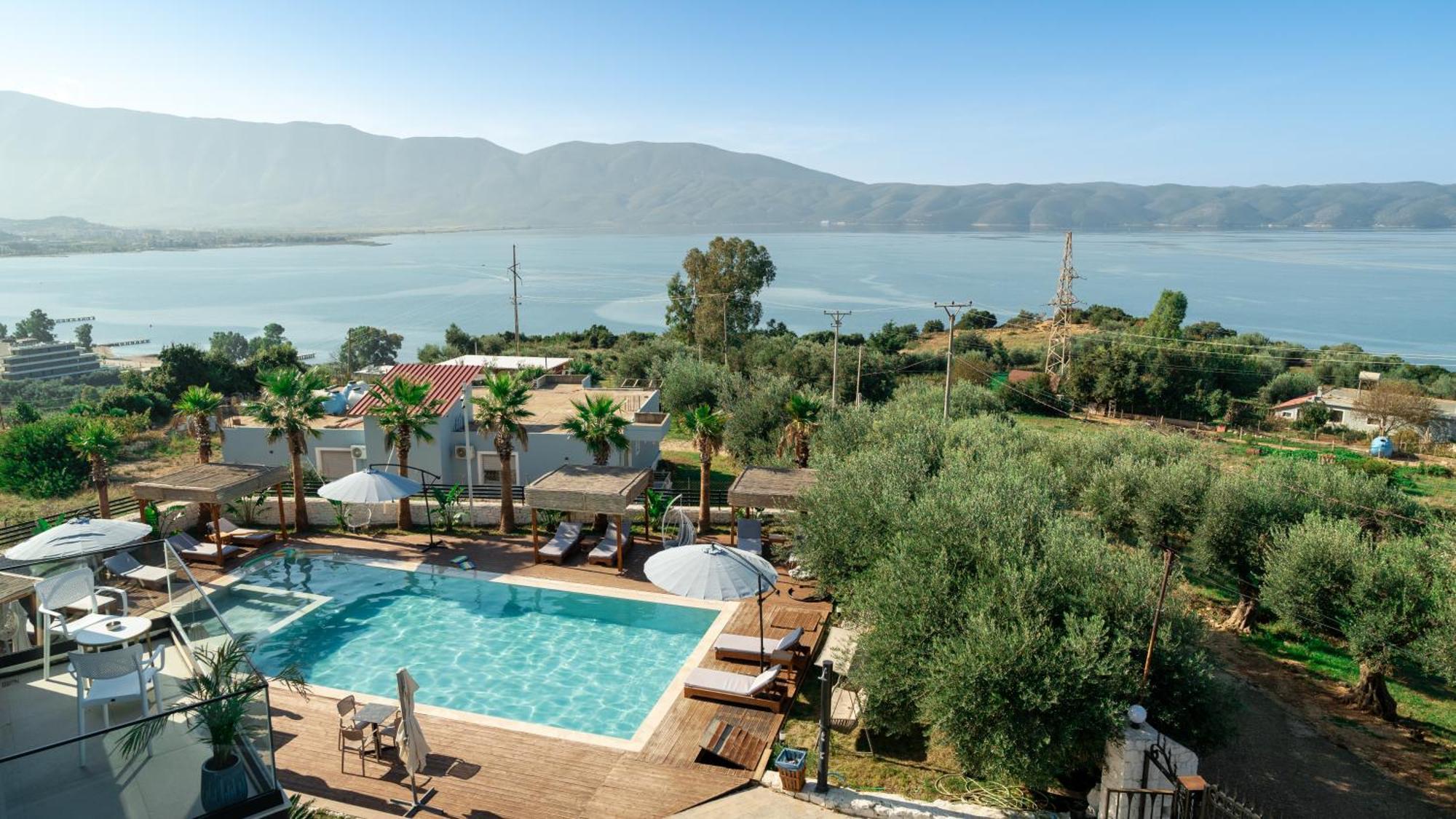 Sea Queen Luxury Hotel Radhimë エクステリア 写真