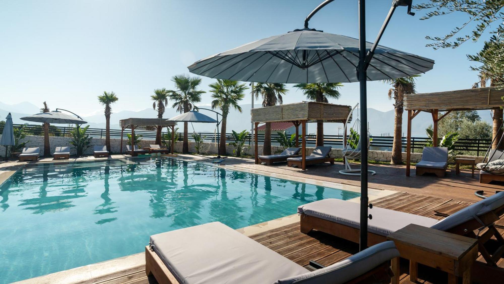 Sea Queen Luxury Hotel Radhimë エクステリア 写真