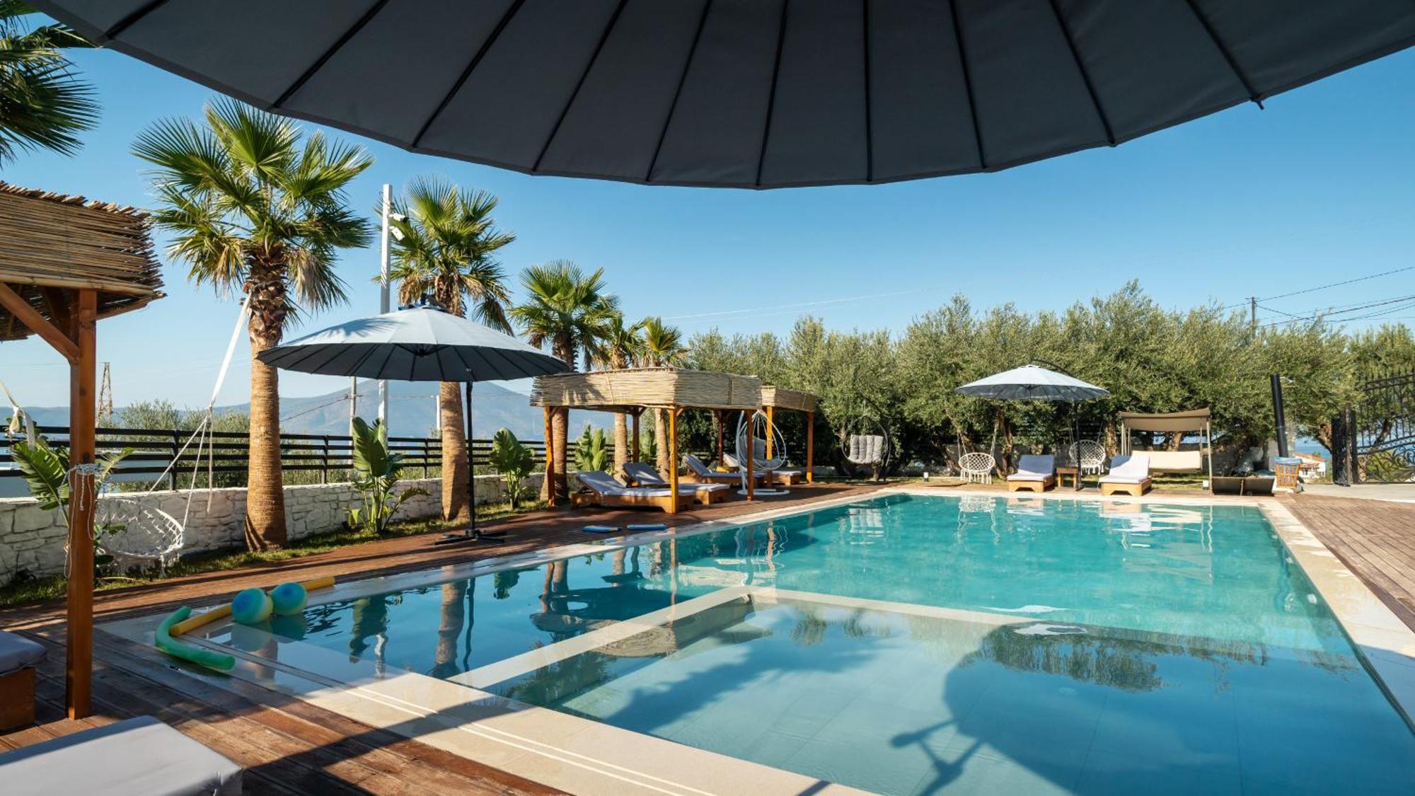 Sea Queen Luxury Hotel Radhimë エクステリア 写真